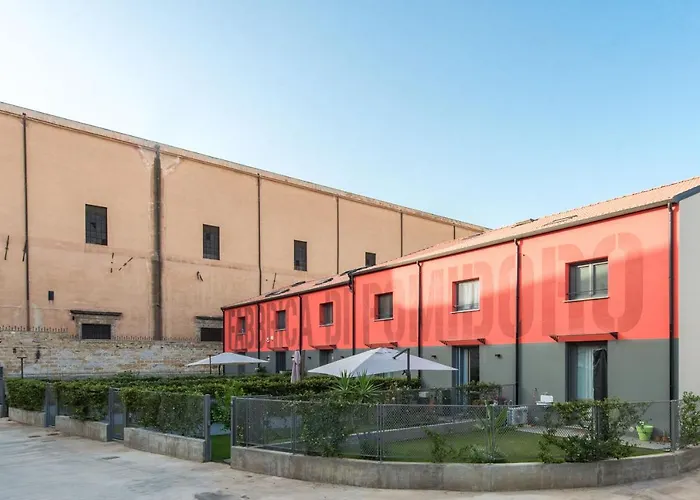 Casa con giardino all'ex Fabbrica di Pomodoro